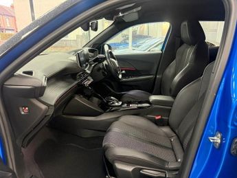 PEUGEOT 2008 1.2 PureTech GT Line SUV 5dr Petrol EAT Euro 6 (s/s) (130 ps)