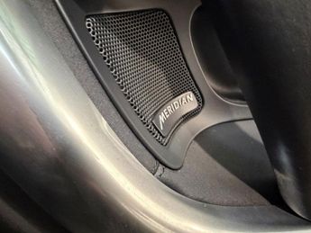 LAND ROVER DISCOVERY SPORT 2.0 TD4 Landmark SUV 5dr Diesel Auto 4WD Euro 6 (s/s) (180 ps)