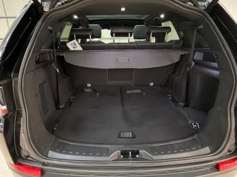 LAND ROVER DISCOVERY SPORT 2.0 TD4 Landmark SUV 5dr Diesel Auto 4WD Euro 6 (s/s) (180 ps)