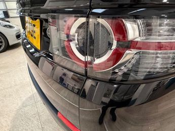 LAND ROVER DISCOVERY SPORT 2.0 TD4 Landmark SUV 5dr Diesel Auto 4WD Euro 6 (s/s) (180 ps)