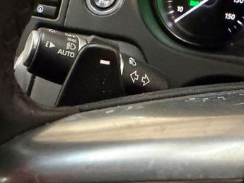 LAND ROVER DISCOVERY SPORT 2.0 TD4 Landmark SUV 5dr Diesel Auto 4WD Euro 6 (s/s) (180 ps)