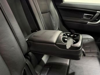 LAND ROVER DISCOVERY SPORT 2.0 TD4 Landmark SUV 5dr Diesel Auto 4WD Euro 6 (s/s) (180 ps)