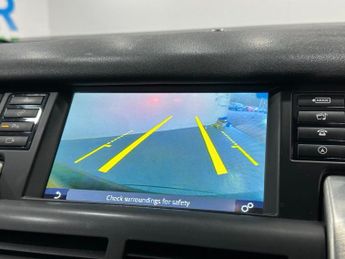 LAND ROVER DISCOVERY SPORT 2.0 TD4 HSE SUV 5dr Diesel Auto 4WD Euro 6 (s/s) (180 ps)