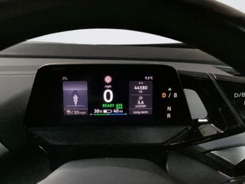 VOLKSWAGEN ID.4 Pure 52kWh Life SUV 5dr Electric Auto (148 ps)