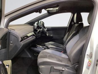 VOLKSWAGEN ID.4 Pure 52kWh Life SUV 5dr Electric Auto (148 ps)