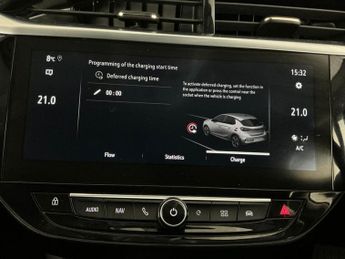 VAUXHALL Corsa Electric 50kWh Elite Nav Hatchback 5dr Electric Auto (7.4Kw Charger) (136