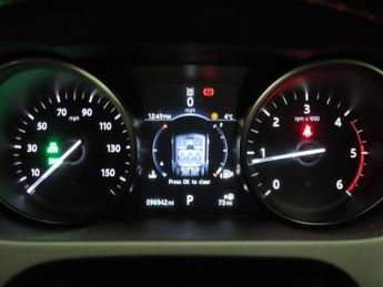 LAND ROVER DISCOVERY SPORT 2.0 TD4 HSE SUV 5dr Diesel Auto 4WD Euro 6 (s/s) (180 ps)