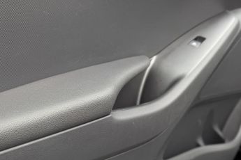 HYUNDAI IONIQ 38.3kWh Premium Hatchback 5dr Electric Auto (136 ps)