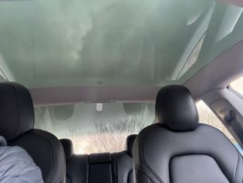 TESLA Model 3 (Dual Motor) Long Range Saloon Midnight Silver Electric Auto 4WD