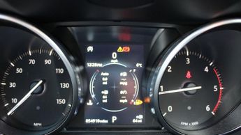 LAND ROVER RANGE ROVER EVOQUE 2.0 TD4 SE Tech SUV 5dr Diesel Auto 4WD Euro 6 (s/s) (180 ps)