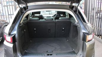 LAND ROVER RANGE ROVER EVOQUE 2.0 TD4 SE Tech SUV 5dr Diesel Auto 4WD Euro 6 (s/s) (180 ps)