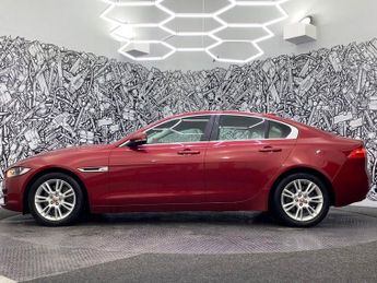 JAGUAR XE 2.0i Prestige Saloon 4dr Petrol Auto Euro 6 (s/s) (200 ps)