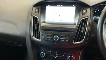 FORD FOCUS 1.0T EcoBoost Zetec Edition Hatchback 5dr Petrol Auto Euro 6 (s/