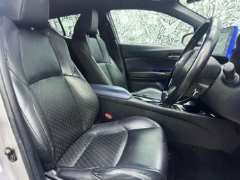 TOYOTA C-HR 1.2 VVT-i Dynamic SUV 5dr Petrol Manual Euro 6 (s/s) (115 ps)