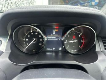 LAND ROVER RANGE ROVER EVOQUE 2.0 TD4 SE Tech SUV 5dr Diesel Auto 4WD Euro 6 (s/s) (180 ps)