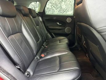 LAND ROVER RANGE ROVER EVOQUE 2.0 TD4 SE Tech SUV 5dr Diesel Auto 4WD Euro 6 (s/s) (180 ps)