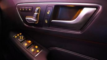 MERCEDES-BENZ E-CLASS 2.1 E250 CDI AMG Sport Saloon 4dr Diesel G-Tronic+ Euro 5 (s/s) 