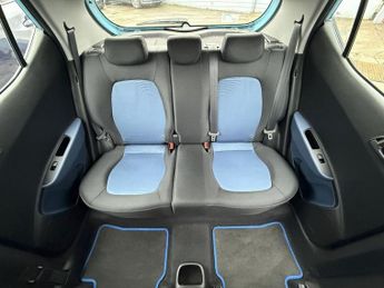 HYUNDAI I10 1.2 SE Hatchback 5dr Petrol Auto Euro 5 (87 ps)