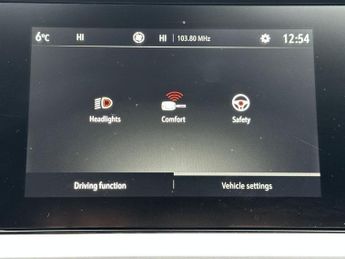 VAUXHALL GRANDLAND 1.5 Turbo D Design SUV 5dr Diesel Auto Euro 6 (s/s) (130 ps)