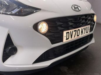 HYUNDAI I10 1.2 SE Connect Hatchback 5dr Petrol Auto Euro 6 (s/s) (84 ps)