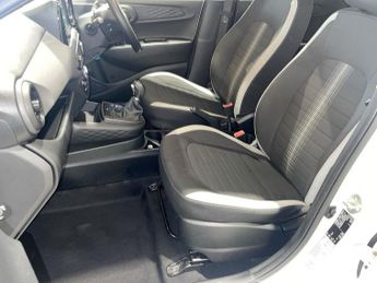 HYUNDAI I10 1.2 SE Connect Hatchback 5dr Petrol Auto Euro 6 (s/s) (84 ps)