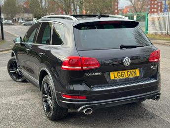 VOLKSWAGEN TOUAREG 3.0 TDI V6 BlueMotion Tech Altitude SUV 5dr Diesel Tiptronic 4WD