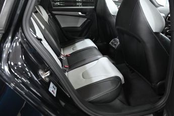 AUDI S4 AVANT 3.0 TFSI V6 Estate 5dr Petrol S Tronic quattro Euro 5 (333 ps)