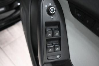 AUDI S4 AVANT 3.0 TFSI V6 Estate 5dr Petrol S Tronic quattro Euro 5 (333 ps)