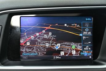 AUDI Q5 2.0 TDI S line Plus SUV 5dr Diesel S Tronic quattro Euro 5 (s/s)