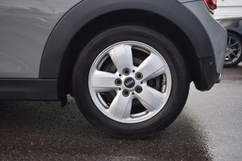 MINI HATCH 1.5 Cooper Classic Hatchback 3dr Petrol Steptronic Euro 6 (s/s) 