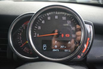 MINI HATCH 1.5 Cooper Classic Hatchback 3dr Petrol Steptronic Euro 6 (s/s) 