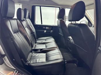 LAND ROVER DISCOVERY 4 3.0 SD V6 Graphite SUV 5dr Diesel Auto 4WD Euro 6 (s/s) (256 bhp