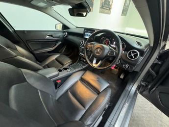 MERCEDES-BENZ A-CLASS 1.5 A180d Sport (Premium) Hatchback 5dr Diesel 7G-DCT Euro 6 (s/