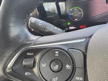 VAUXHALL MOKKA ELECTRIC 50kWh Ultimate SUV 5dr Electric Auto (136 ps)