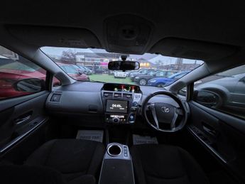 TOYOTA PRIUS 1.5 Saloon 4dr Petrol Hybrid CVT (120 g/km, 70 bhp)