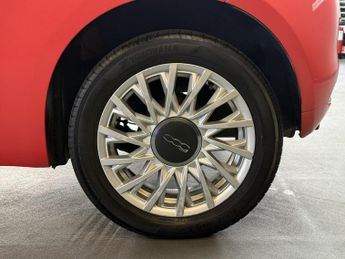 FIAT 500 1.2 Lounge Hatchback 3dr Petrol Dualogic Euro 6 (s/s) (69 bhp)