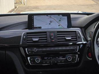 BMW M4 3.0 BiTurbo GPF Competition Convertible 2dr Petrol DCT Euro 6 (s