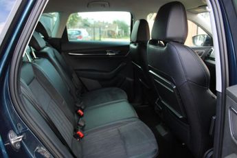 SKODA KAROQ 1.5 TSI ACT SE L SUV 5dr Petrol DSG Euro 6 (s/s) (150 ps)