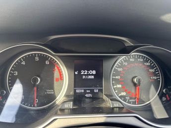 AUDI A4 AVANT S line