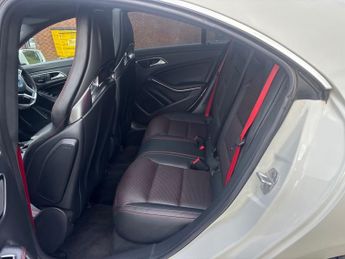 MERCEDES-BENZ CLA CLA45 AMG 4MATIC