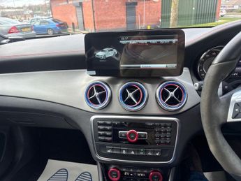 MERCEDES-BENZ CLA CLA45 AMG 4MATIC