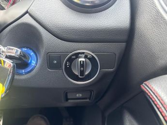 MERCEDES-BENZ CLA CLA45 AMG 4MATIC