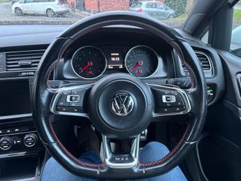 VOLKSWAGEN GOLF GOLF GTI 