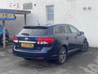 TOYOTA AVENSIS 2.0 D-4D Select Tourer 5dr Diesel Manual Euro 5 (126 ps)