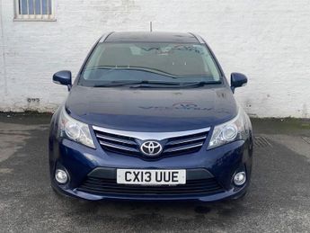 TOYOTA AVENSIS 2.0 D-4D Select Tourer 5dr Diesel Manual Euro 5 (126 ps)