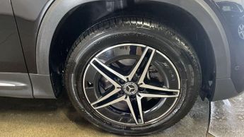 MERCEDES-BENZ EQB EQB 300 66.5kWh AMG Line SUV 5dr Electric Auto 4MATIC (228 ps)