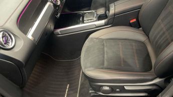 MERCEDES-BENZ EQB EQB 300 66.5kWh AMG Line SUV 5dr Electric Auto 4MATIC (228 ps)