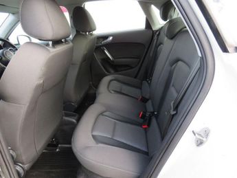 AUDI A1 1.4 TFSI Sport Sportback 5dr Petrol S Tronic Euro 5 (s/s) (122 p