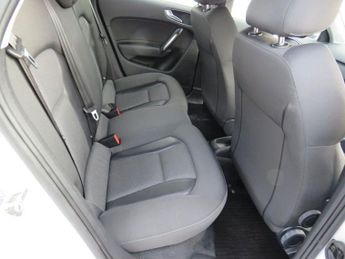 AUDI A1 1.4 TFSI Sport Sportback 5dr Petrol S Tronic Euro 5 (s/s) (122 p