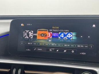 MERCEDES-BENZ EQC EQC 400 80kWh AMG Line (Premium Plus) SUV 5dr Electric Auto 4MAT